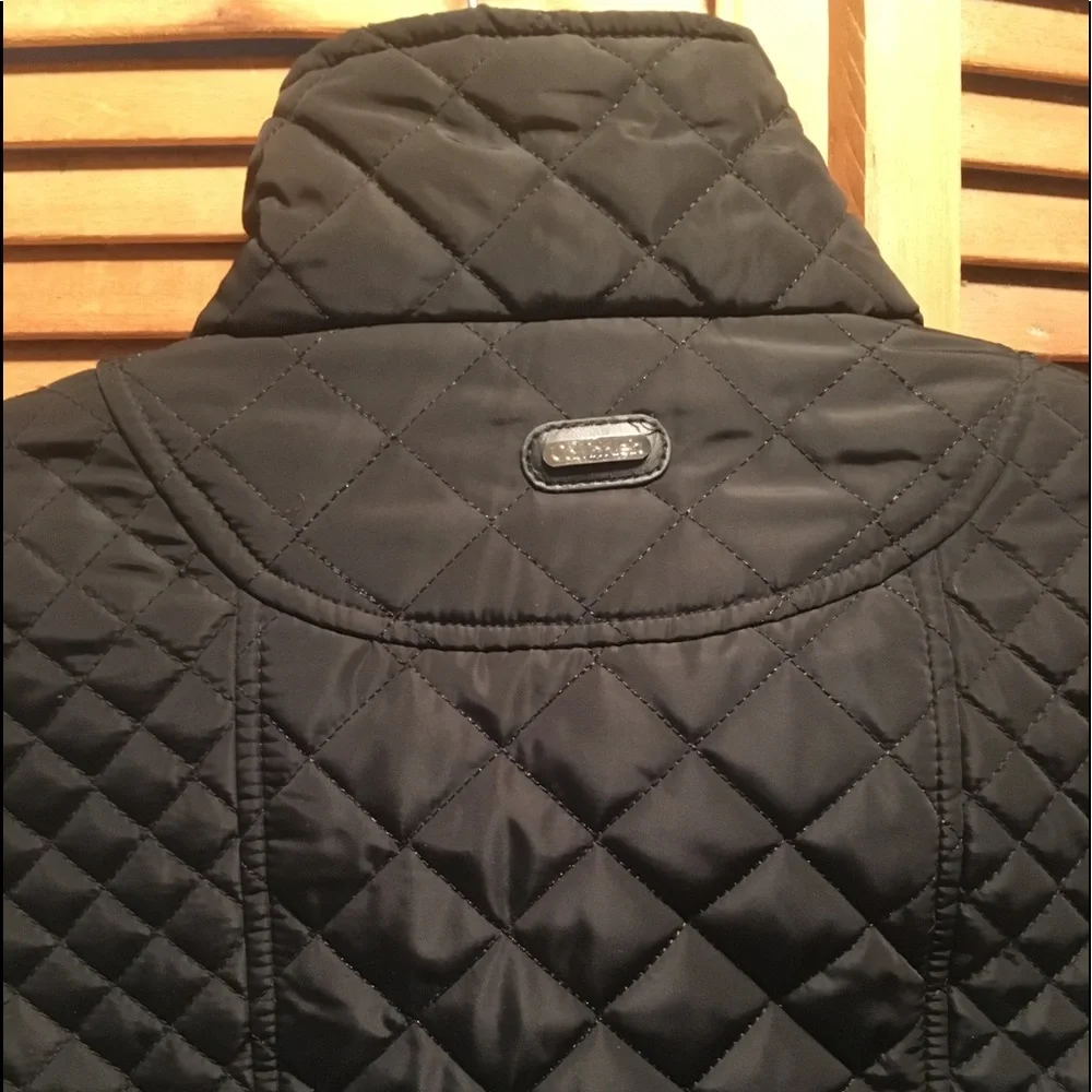 Calvin Klein Black Quilted Jacket - Picture 4 of 8